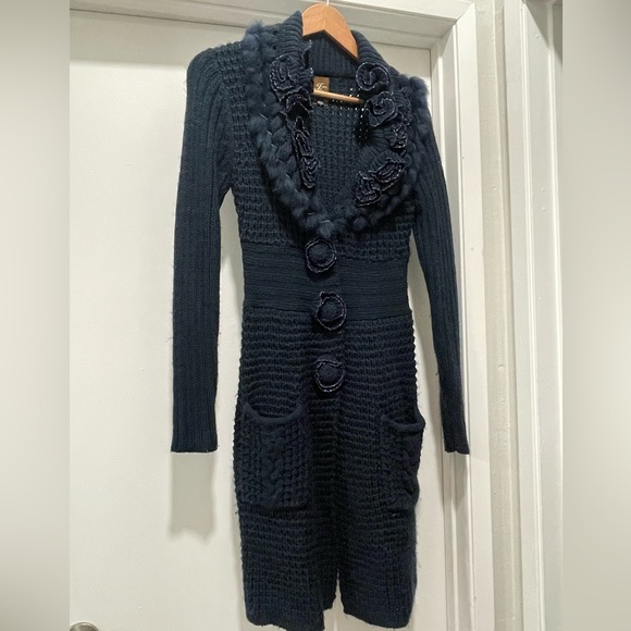 Jackeez & Nicolz Long, Long Sleeve Floral Knit Cardigan - Picture 1 of 7